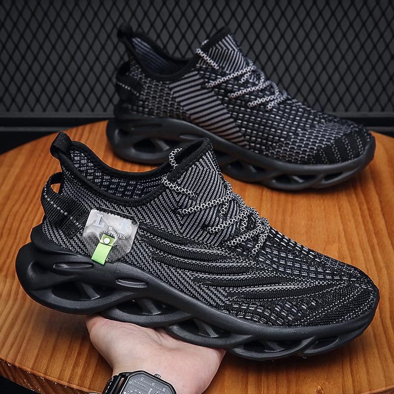 Men's Shoes Men's Fly-woven Sneakers Wide Fat Feet Large Size Mesh Shoes New Fashion Running Mesh Breathable Men's Shoes