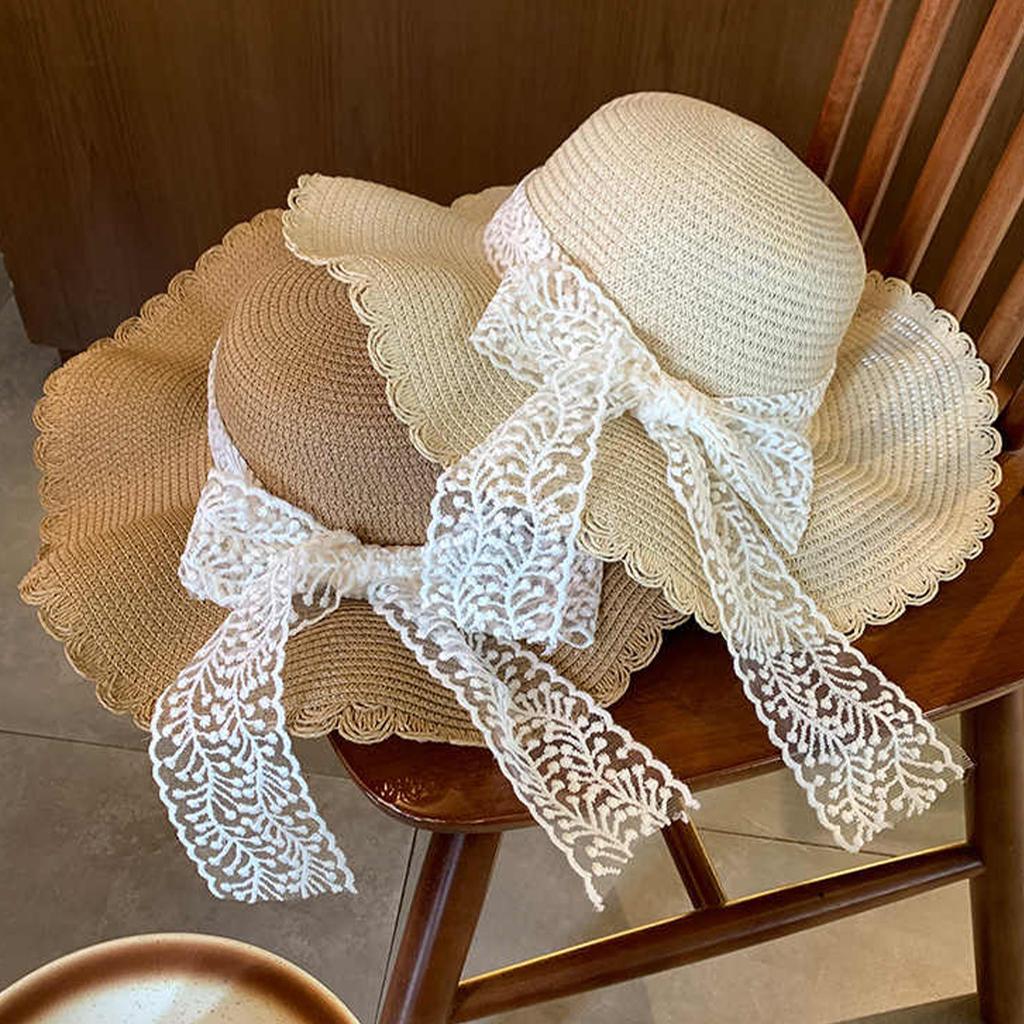 Wave Edge Lace Straw Hat Women's Summer Seaside Beach Shade Sunscreen Hat Woven Big Brim Fashion Hat