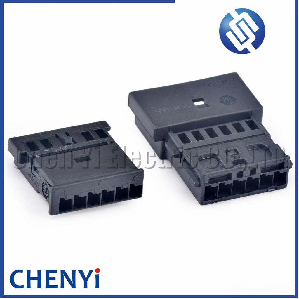 6 Pin Automotive Trunk License Plate Light Connector Steering Wheel Plug 1719684-1 1703874-1 4B0971978B 4B0 971 978 for VW BMW