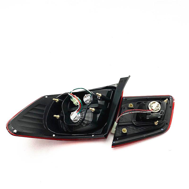 Compatible with FAW Xiali Weizhi V5 Rear Taillight and Brake Light Assembly.