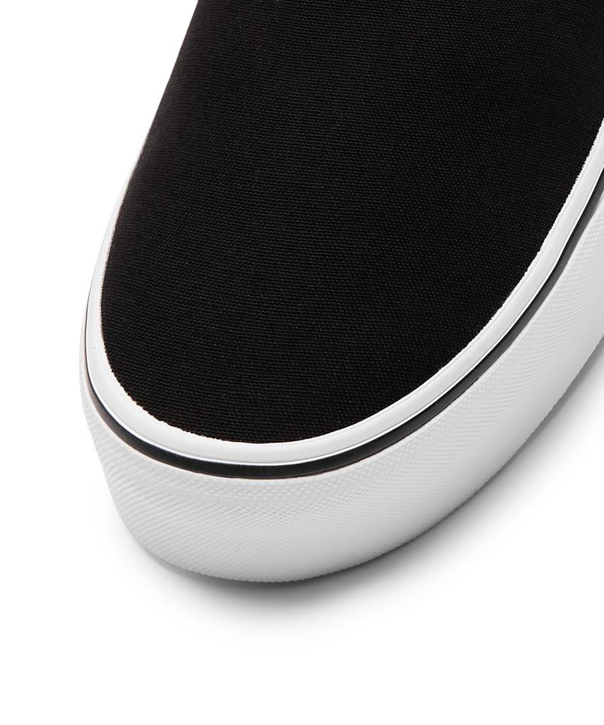 Vans Classic Slip-On Stackform - (холст) черный:True White / Vn0A7Q5Rbmx1