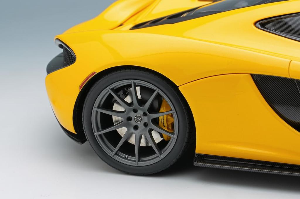 Make up EIDOLON Scale McLaren P1 2013 Volcano Yellow Finished Model EML149A 1/18