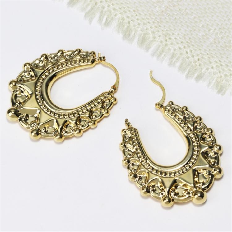Stylish Waterproof Spikes Beads Fashion Hoop Earrings Fashionable Handmade Jewelry Trendy Women's Party Accessories