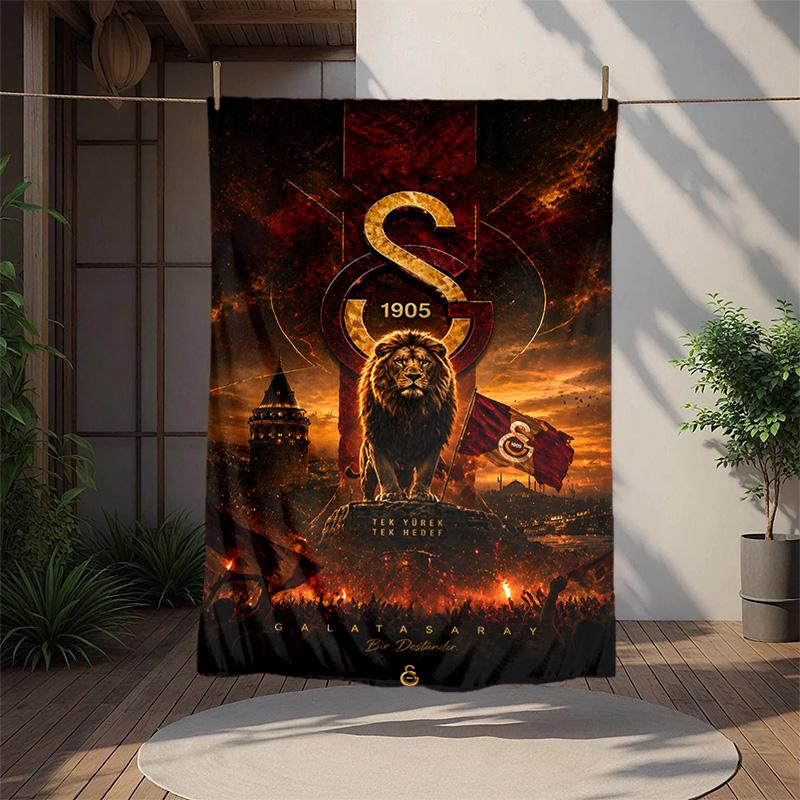 Galatasaray Flannel Blanket Soft Warm All-Season Throw, Design for Camping, Car Travel, Hiking Sofa, Bed, Office Perfect Gift for Parties
