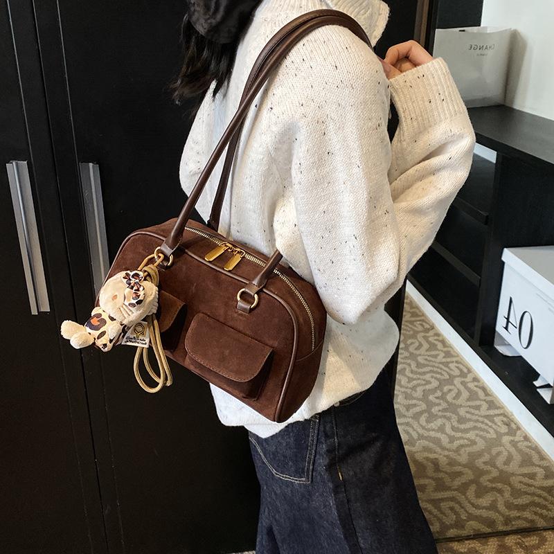 Сумка женская большой вместимости новая модная на плечо для поездок