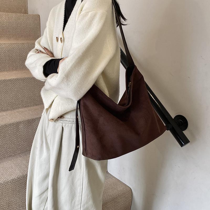 Женская сумка-тоут большого размера для поездок на работу, новая коллекция 2025, высококлассная, модная в стиле ретро, замшевая сумка через плечо, большая вместительная сумка-тоут