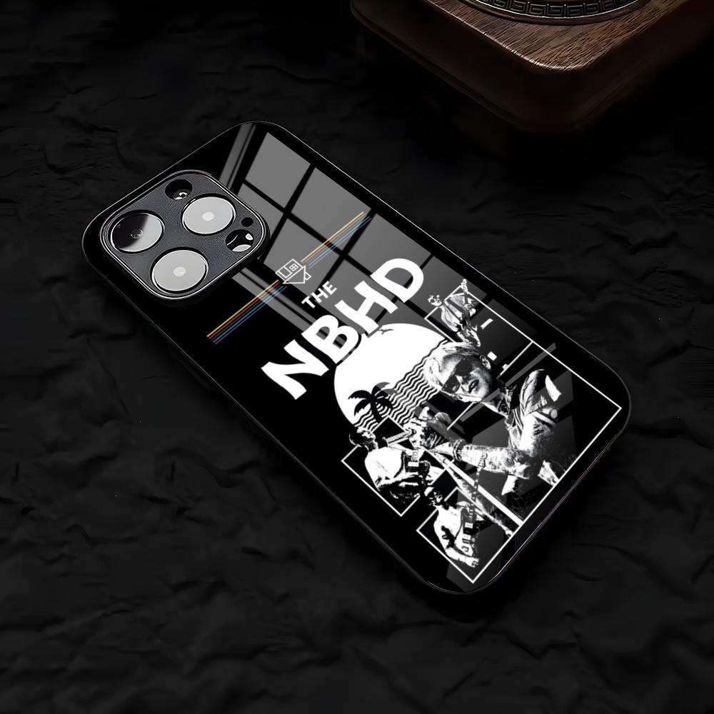 Чехол для телефона N-Neighbourhood Band для iPhone 17 Air 16 E Pro Max 15 14 13 Mini 12 Pro 11 Max Plus Черная стеклянная крышка