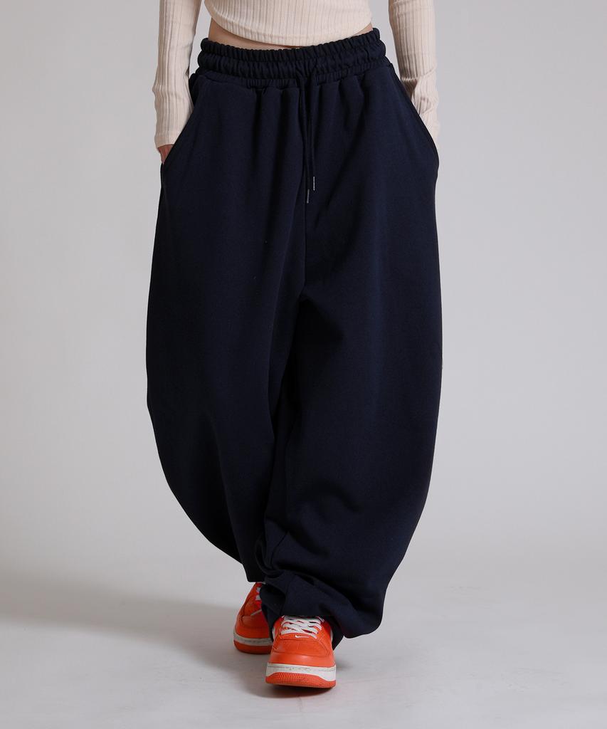 LIKE THE MOST Curved Suede Wide Training Pants_Navy