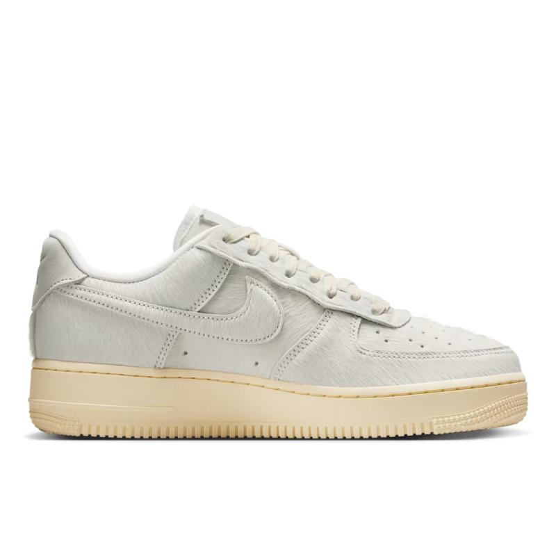 Nike Nike Air Force 1 Нескользящие Износостойкие Низкие Кеды для Скейтборда Женские Бежевые II7398-100