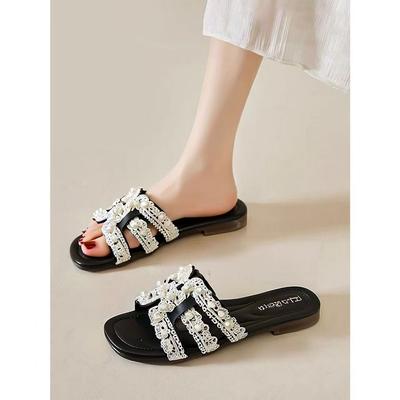 Женская обувь – Сандалии