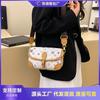 High Sense Retro Fashion Small Square Bag Women's New Versatile Shoulder Messenger Bag Niche Commuter Bag