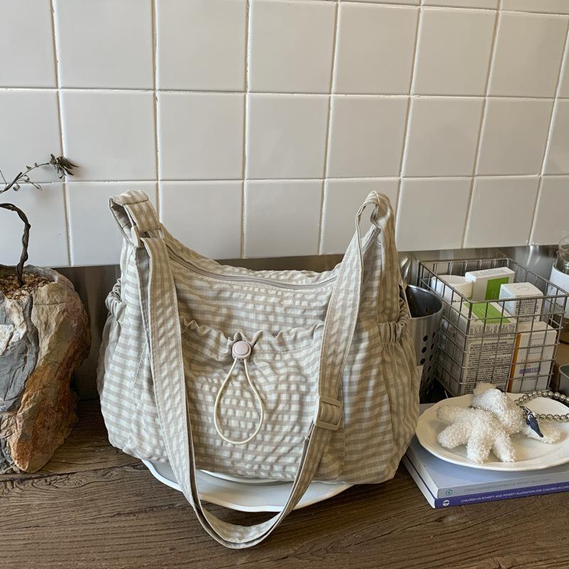 Модный тренд ретро сумка большой вместимости женская повседневная сумка-тоут 2025 осень и зима новая на плечо сумка-мессенджер