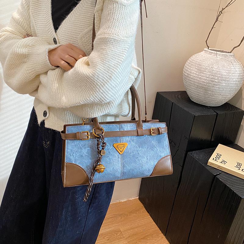 Внешний заказ высококачественная текстура портативная маленькая сумка женская 2025 новая трендовая темпераментная универсальная одноплечевая кроссбоди маленькая квадратная сумка