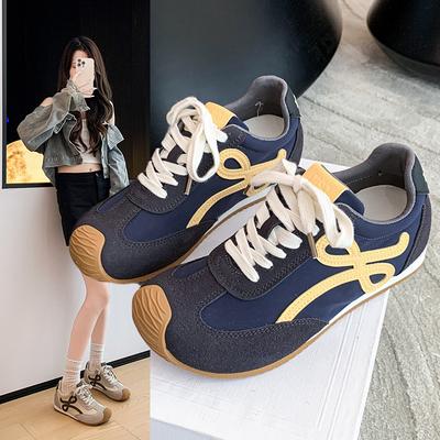 Легкие и универсальные немецкие тренировочные кроссовки 2025 осень новые спортивные и повседневные кроссовки на плоской подошве ретро дофаминовая мода обувь Форреста Гампа