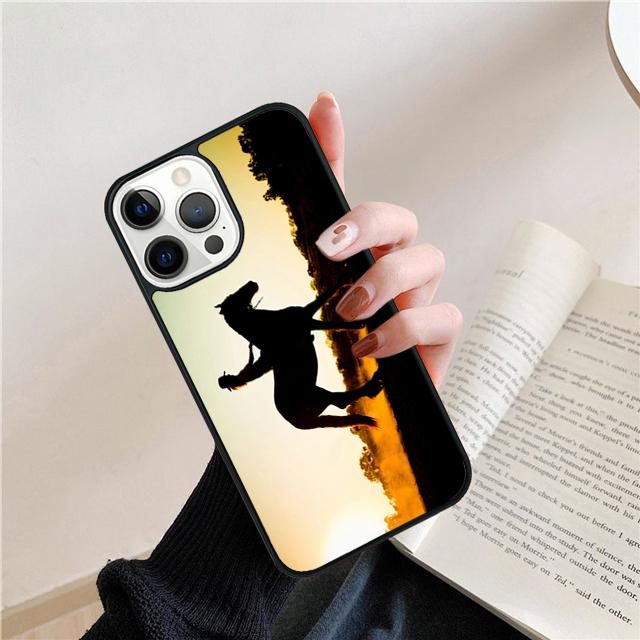Чехол-силуэт ковбойши с коровой и лошадью для iPhone 17 Air 15 16e 14 13 12 Pro Max 11 Pro Max Plus Чехол для телефона Coque