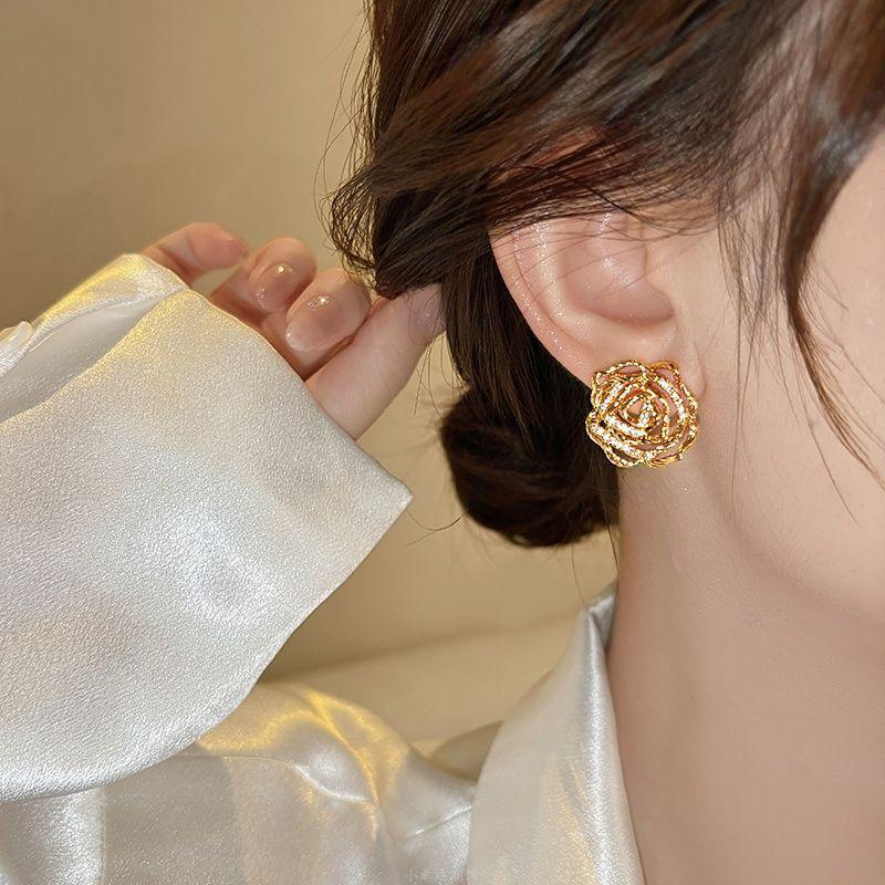 14k real gold electroplated zircon hollow flower earrings, stud earrings, exquisite earrings for women