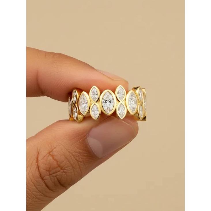 Minimalist 18K Gold Plated Zircon Water Drop Shaped Sparkling Ring Stackable Heart Shaped Full Zircon Jewelry
