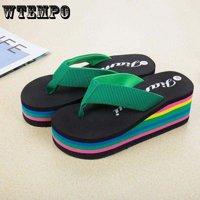 Зеленые шлепанцы Женская верхняя одежда Тапочки на высоком каблуке Нескользящая толстая подошва на наклонном каблуке Легкие удобные пляжные тапочки Модные красочные