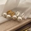 Gold Two-Color Minimalist Geometric Square Warm Pearl Stud Earrings Retro Metal Texture Elegant Pearlescent Temperament Earrings