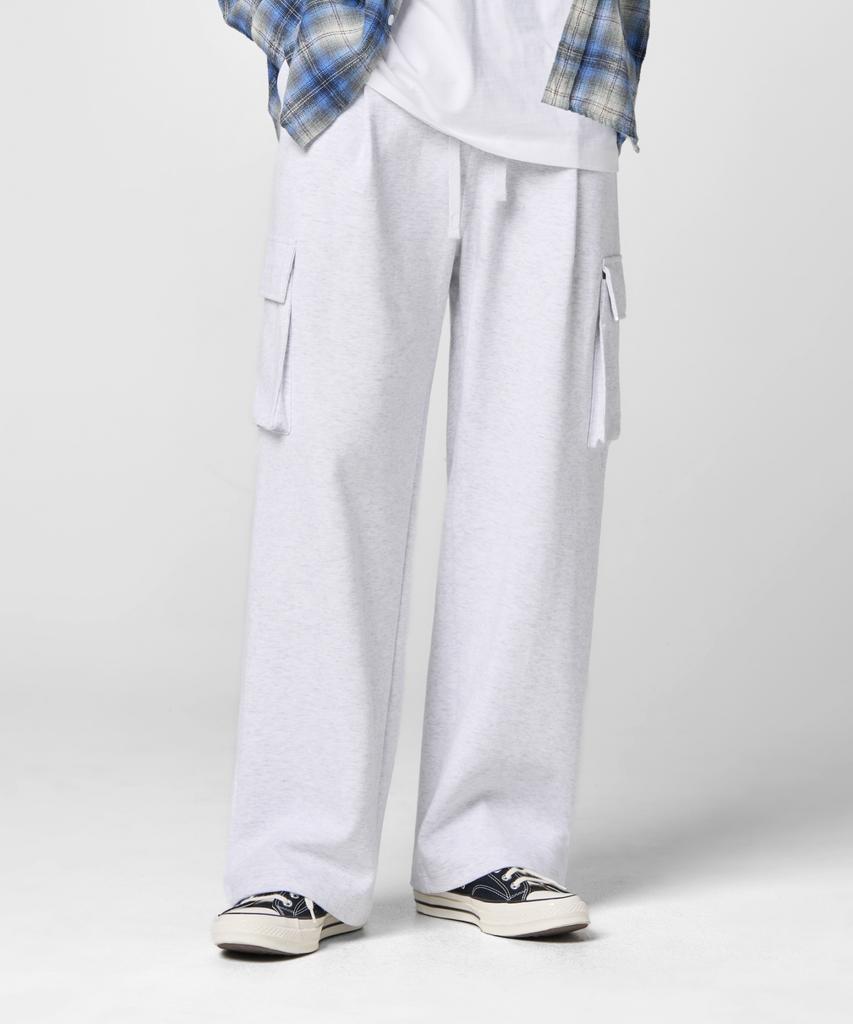 AGOD Single-Pleat Cargo Sweatpants [White Melange]