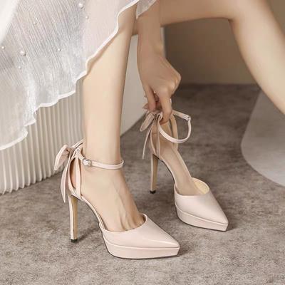 Мэри Джейн женские туфли на высоком каблуке тонкие 2024 новые остроносые полые темперамент светской львицы корейская версия для работы модные одинарные туфли