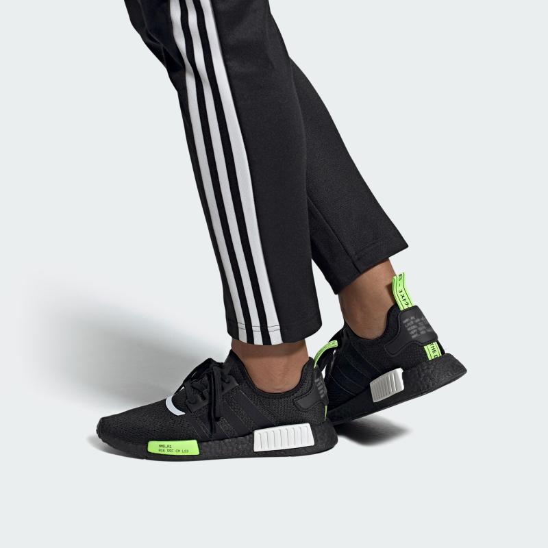 Adidas Кроссовки NMD_R1 Core Black Signal Green EF4268