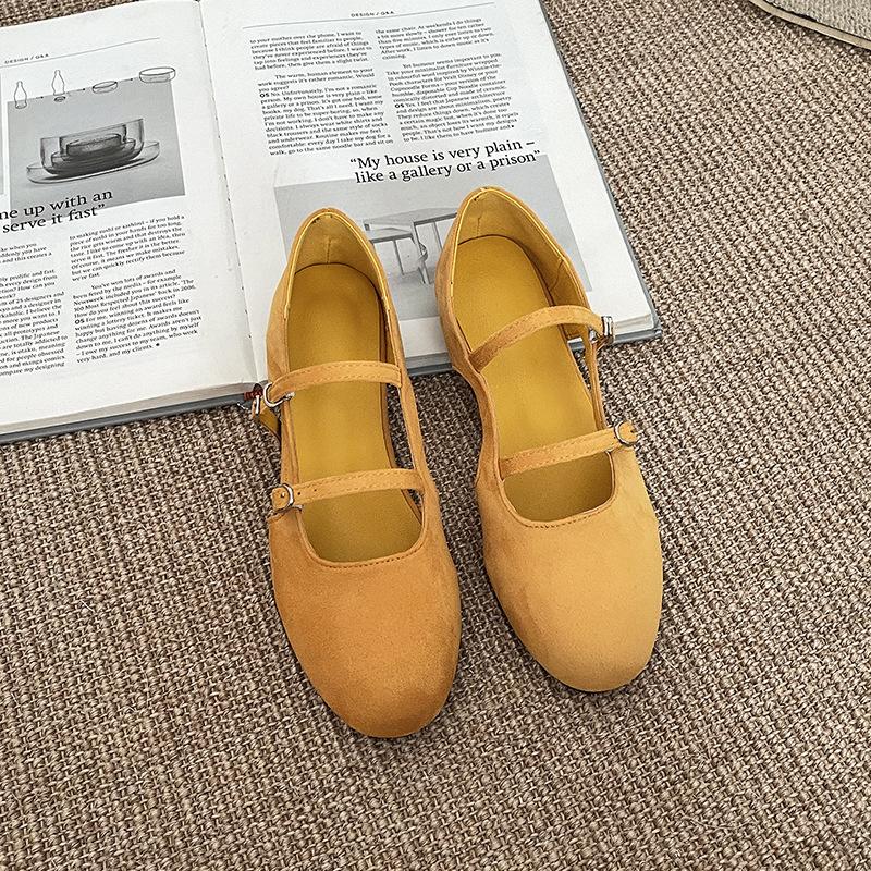 Юбка в тон темпераменту, туфли Мэри Джейн, женская, весна-лето 2025, новые туфли с неглубоким вырезом и плоской подошвой, круглая головка, легкий вечерний бриз