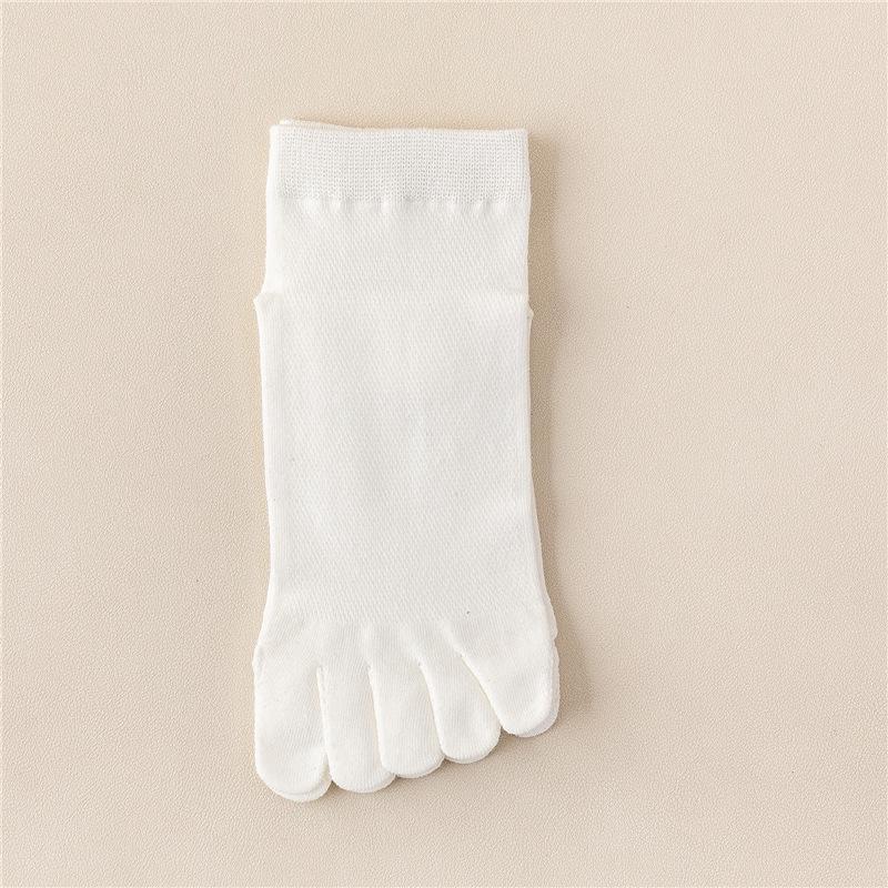 Women's Combed Cotton Five-Finger Socks, Breathable Mesh, Split Toe, Sports, Moisture-Wicking, Japanese Style, Mid-Tube for Summer & Autumn.