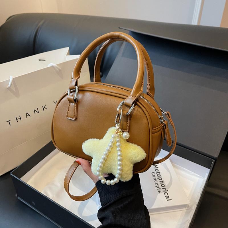 Korean Version Handbag Women's 2025 Spring and Summer New Handbag Fashion Bowling Bag Versatile Messenger Bag Small Square Bag