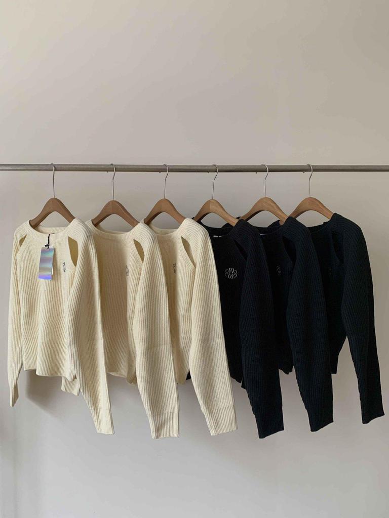 Black Off-Shoulder Embroidered Knit Sweater for Women - New Autumn 2023 Korean Style.