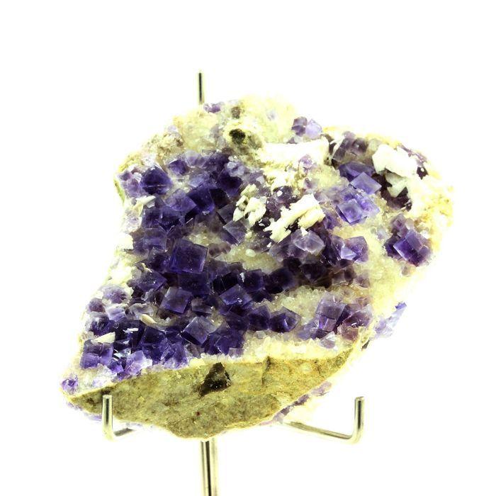 Pierres et Minéraux. Fluorite + Quartz + Baryte. 1342.0 ct. La Cabaña, Berbes, Asturias, Espagne.