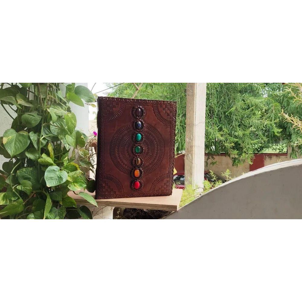 Блокнот ручной работы на 620 страниц, большой кожаный журнал с семью камнями и тиснением чакры.