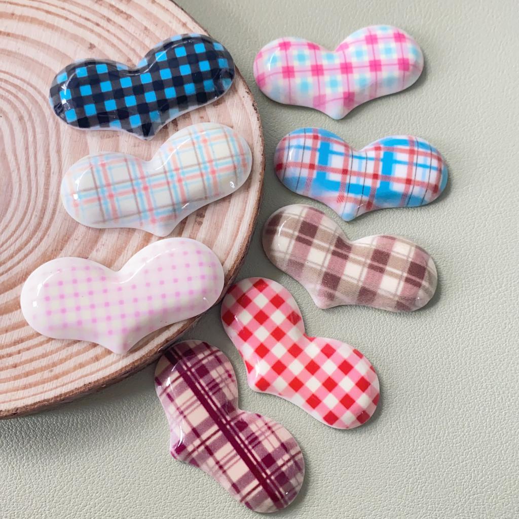 Kawaii Check Pattern Heart Flatback Resin Cabochon Scrapbook DIY Valentines Craft Decoration Accessories