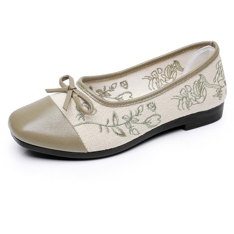 Old Beijing New Chinese Women's Cloth Shoes Shallow Mouth Square Head Versatile Mother Shoes Temperament Cheongsam Retro Lightweight Breathable Single