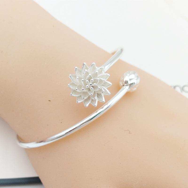 Lotus Bracelet Women's Silver Line Flower Simple Smooth Buckle Silver Plated Bracelet Ethnic Style Silver Ornament