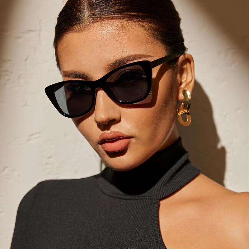Ins Vintage Cat Eye Sunglasses Women Square Small Frame Sun Glasses Female Brand Designer Retro Shades Fashion