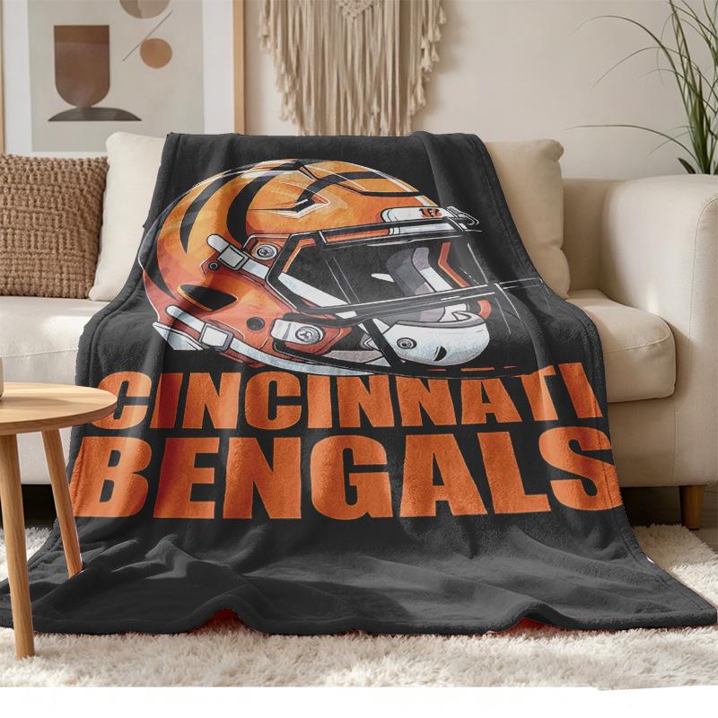 Cincinnati Bengals Soft and comfortable flannel Suitable for sofas living rooms outdoor camping travel and also makes a great anniversary gif