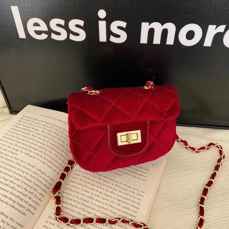 Stylish Velvet Mini Chain Shoulder Bag For Children Perfect For Daily Wear