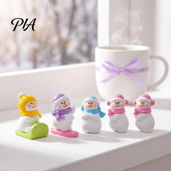 Ice Snow Theme Decor Mini Snowman Figurine, Christmas Skiing Dolls, Small Desktop Car Holiday Gift Items Dashboard Figurines, Micro Landscape