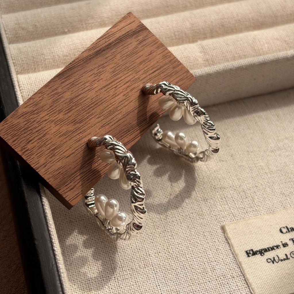 Новые изысканные серьги, маленький ароматный стиль, легкая роскошь, элегантные, нежные аксессуары, серьги, фигурные, милые, высокого качества