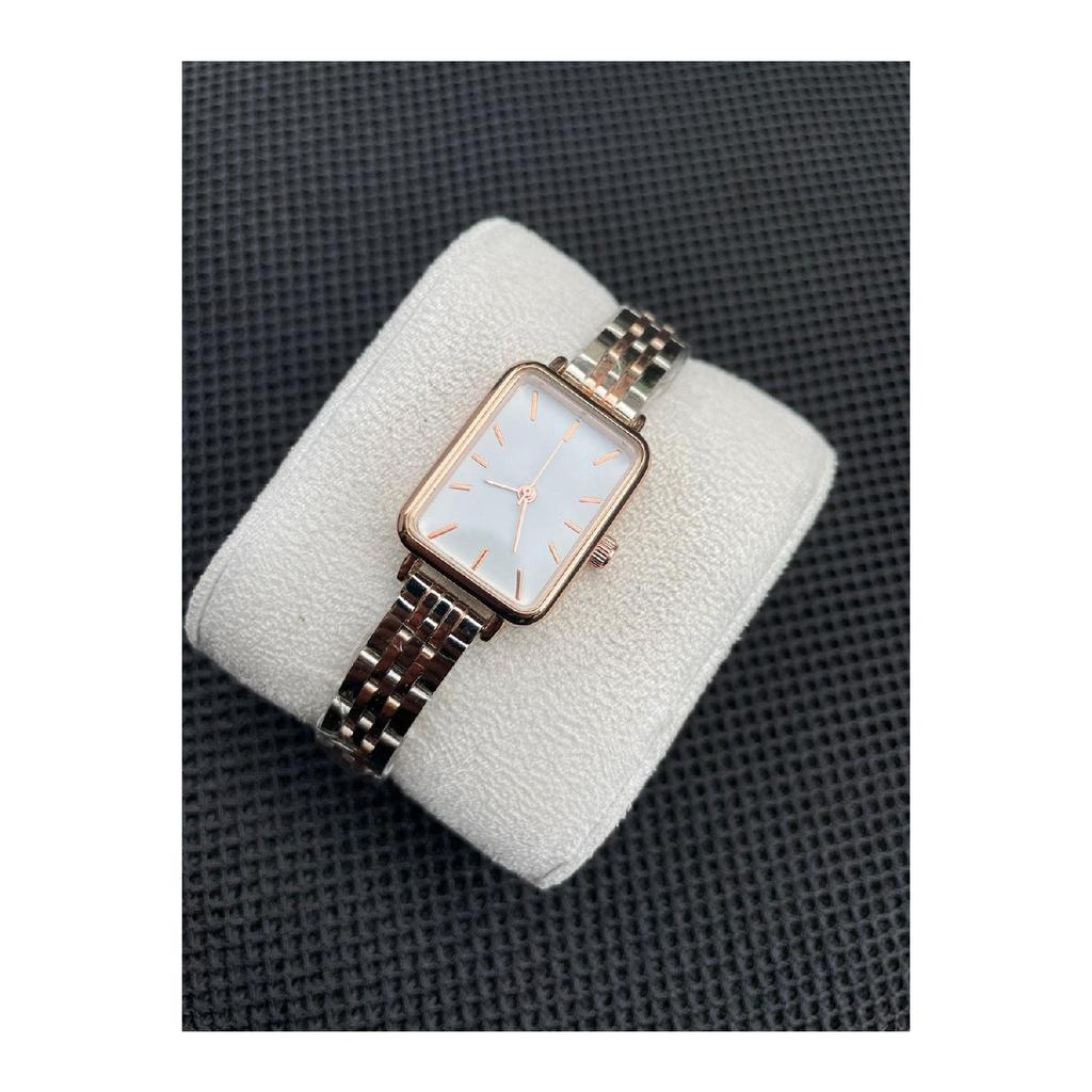 Retro Strap Women's Wristwatch