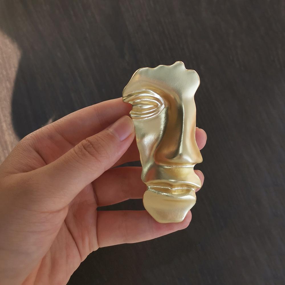 Half-Face Brooch Metal Badge Costume Accessory