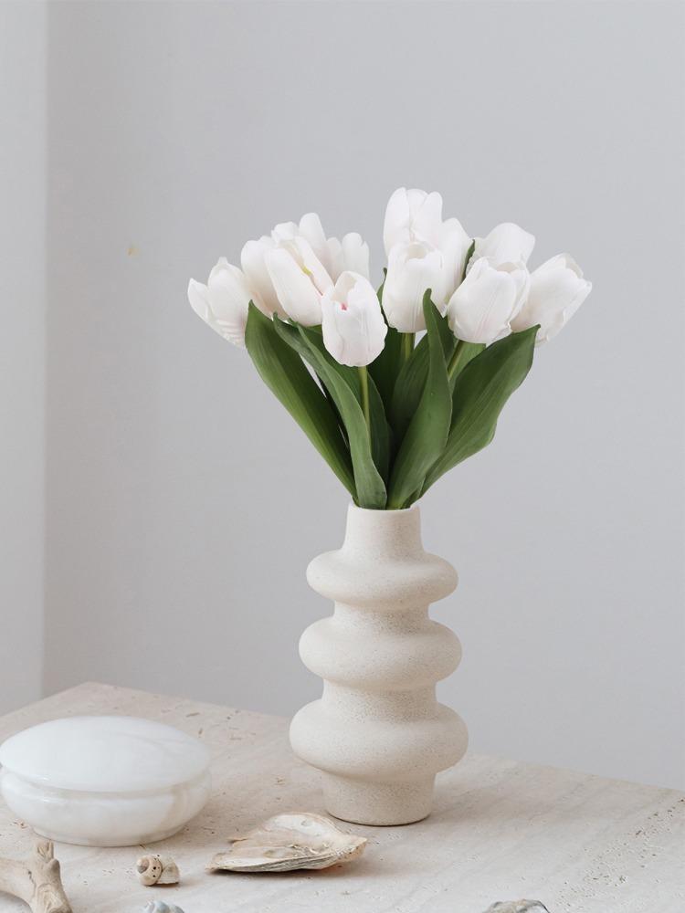 6 Pcs Tulips Artificial Flowers for Decoration Real Looking Fake Tulips Real Touch Flowers Floral Arrangements for Table Home Office Wedding Decor
