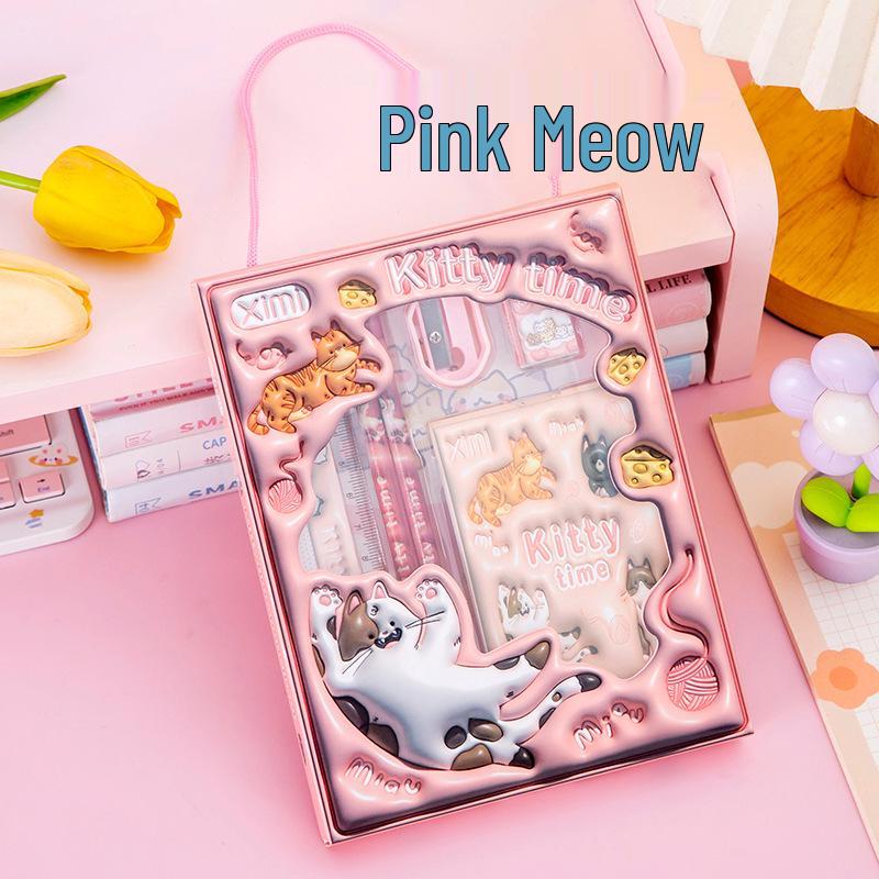 Подарочная коробка с канцелярскими товарами Sanrio ко Дню защиты детей и на выпускной. Идеально для воспитанников детского сада и учеников начальной школы.