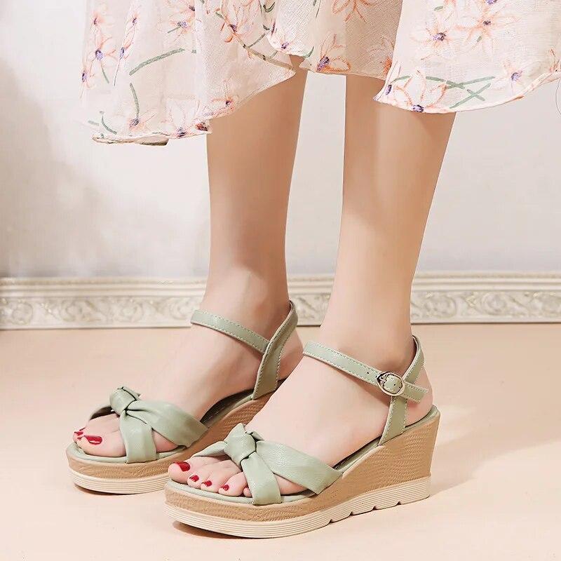 2024 летняя обувь, женские босоножки на высоком каблуке, босоножки на танкетке 7 см, милые летние каникулы на платформе