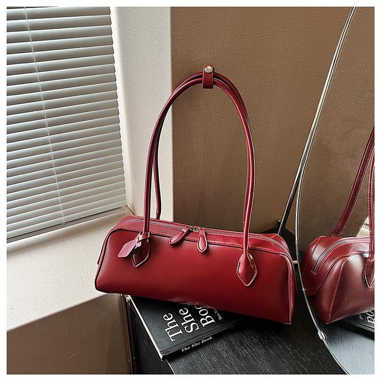 Премиальная сумка женская большой вместимости новая летняя нишевая на одно плечо подмышечная сумка-багет