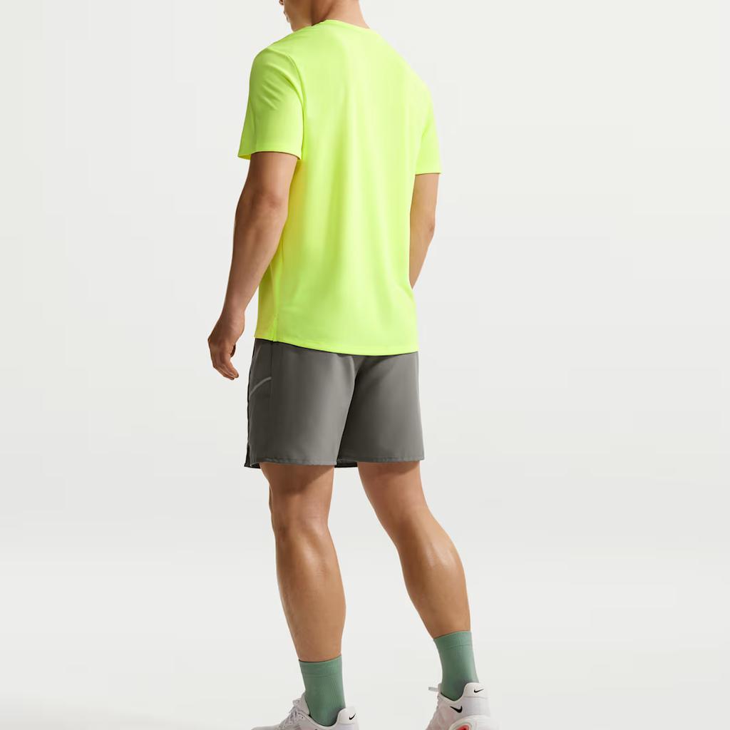 Nike Мужские шорты для бега Dri-Fit, быстросохнущие, дышащие, однотонные, IF2057-084