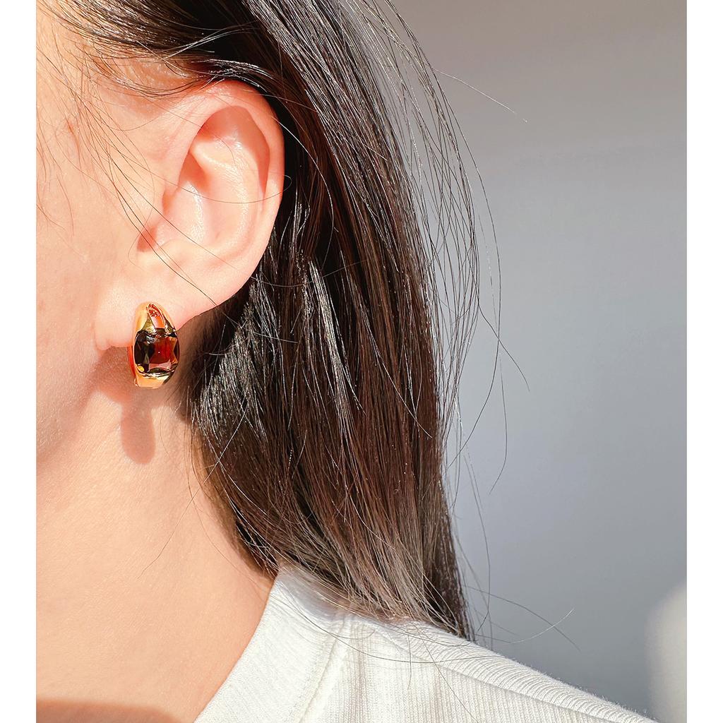 Original Retro Elegant Emerald Zircon Small Ear Buckle Women'S Fashionable Temperament Maillard Circle Earrings 376