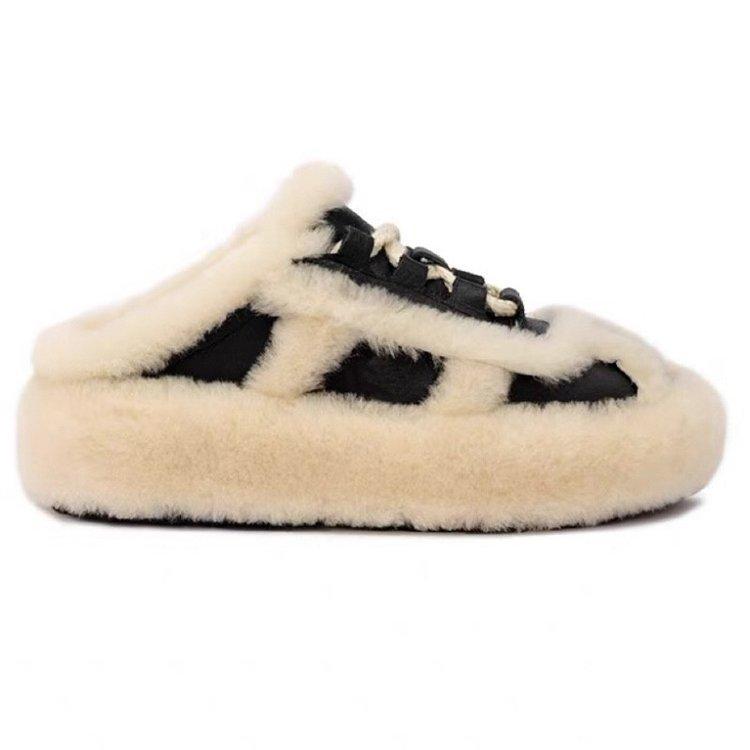 Zhao Ruth wears lamb wool thick-soled half-slippers on the same wool shoes, women's autumn and winter warm snow slippers