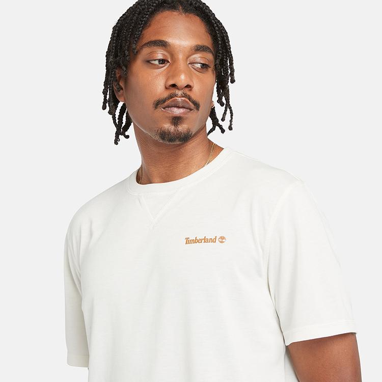 Timberland T-Shirts Men's Vintage White Crew Neck Moderate Straight Fit A5YZ7-CM9